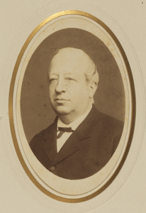 221374 Portret van S.J. van Geuns, geboren 1827, Officier van Justitie bij de rechtbank te Utrecht (1866-1902), lid van ...
